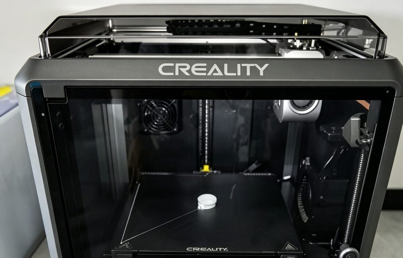 Enclosed 3D printer used for prototyping